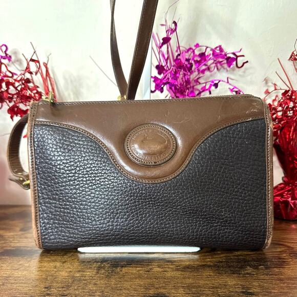 Vintage Dooney and Bourke Black and Brown Crossbody - Picture 1 of 11